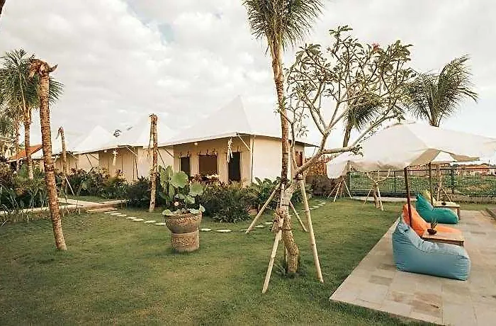 Paddys Glamping 3*